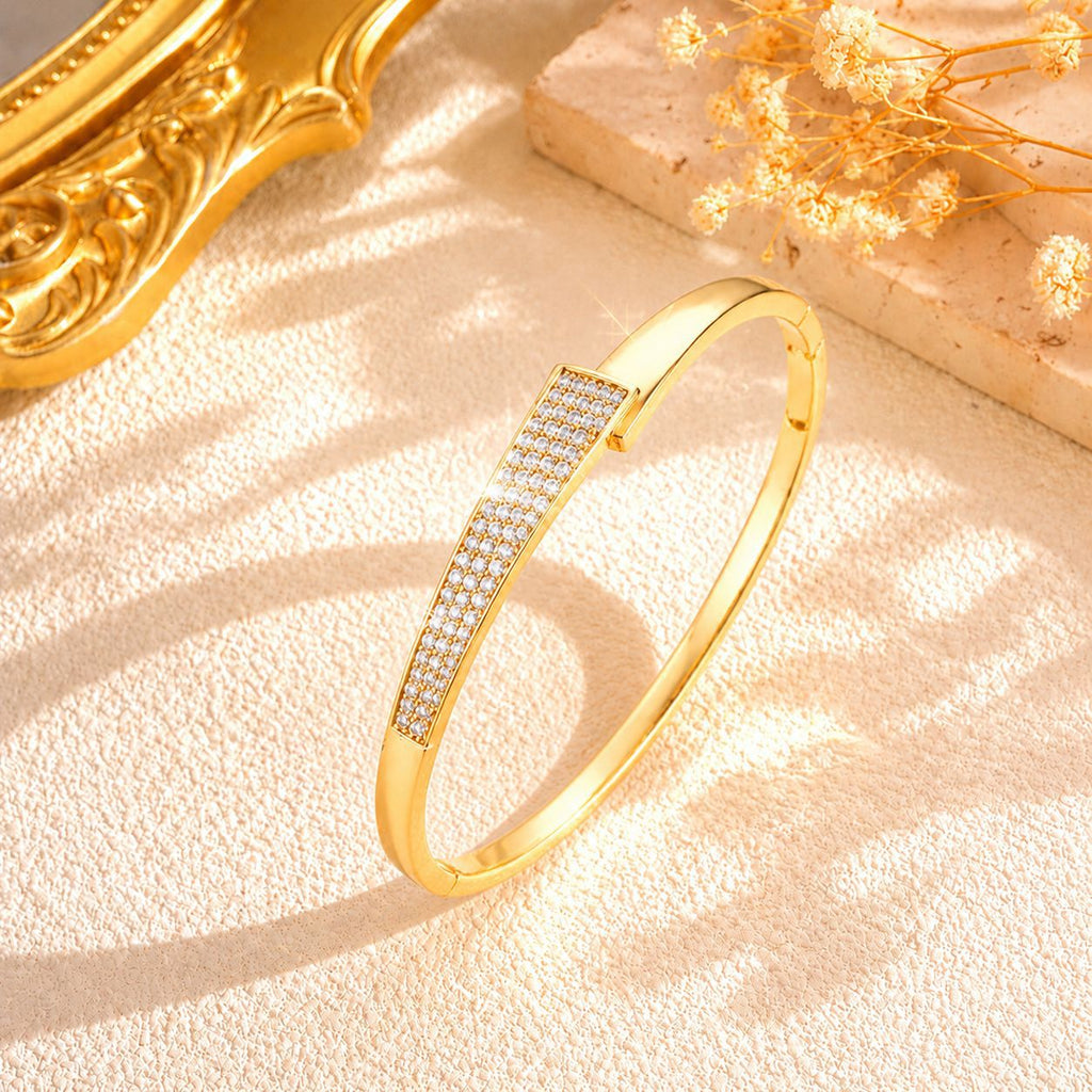 Affordable Luxury Full-diamond Titanium Steel Bracelet