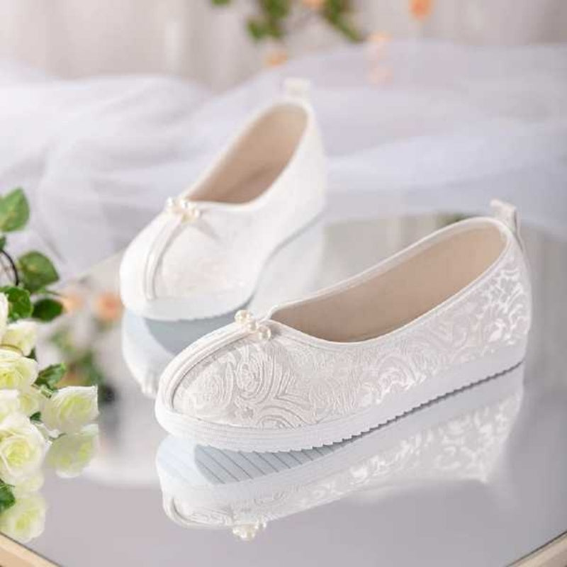 Jacquard Satin Flats - Vintage Embroidered Women S Shoes, Comfortable Soft Sole Slip-On Cloth Shoes For Spring & Summer Daily Commuting