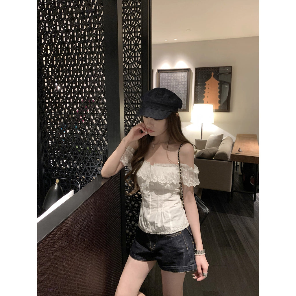 Lace-collar Waist-cinching, Figure-flattering Short-sleeve Top