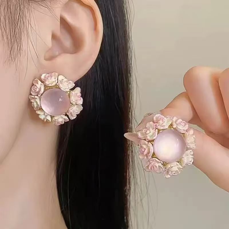 2026 New Floral Earrings Perfect For Spring, Light Luxury High-End Unique Design Stud Earrings For Women