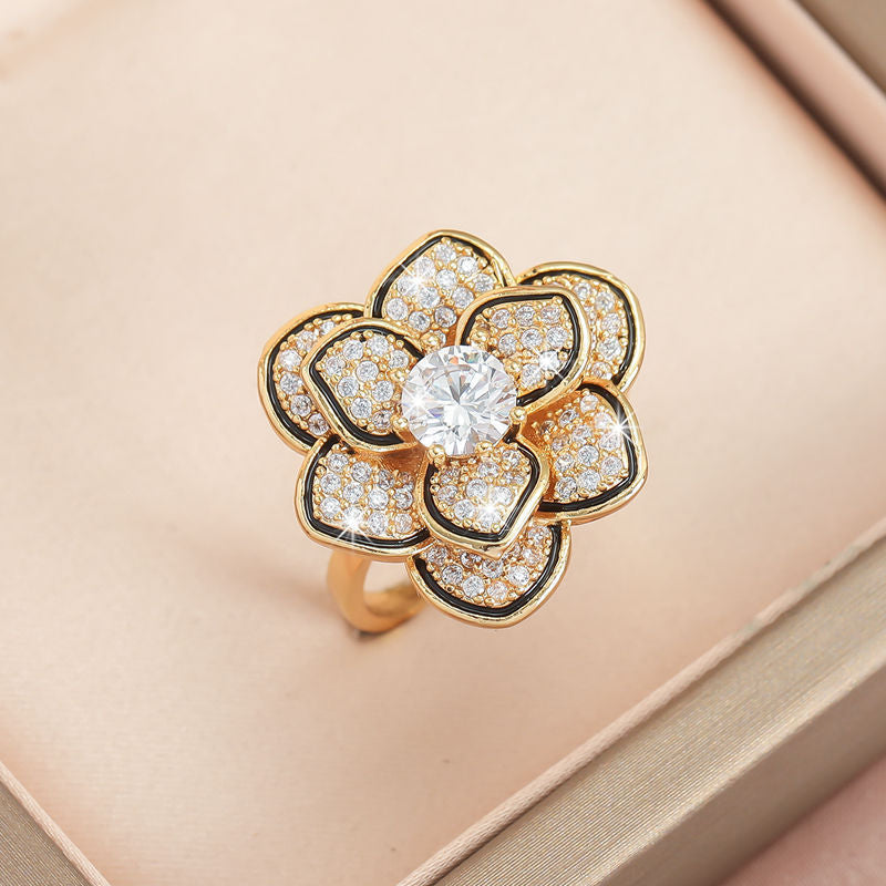 Fashion Light Luxury Flower Ring For Women