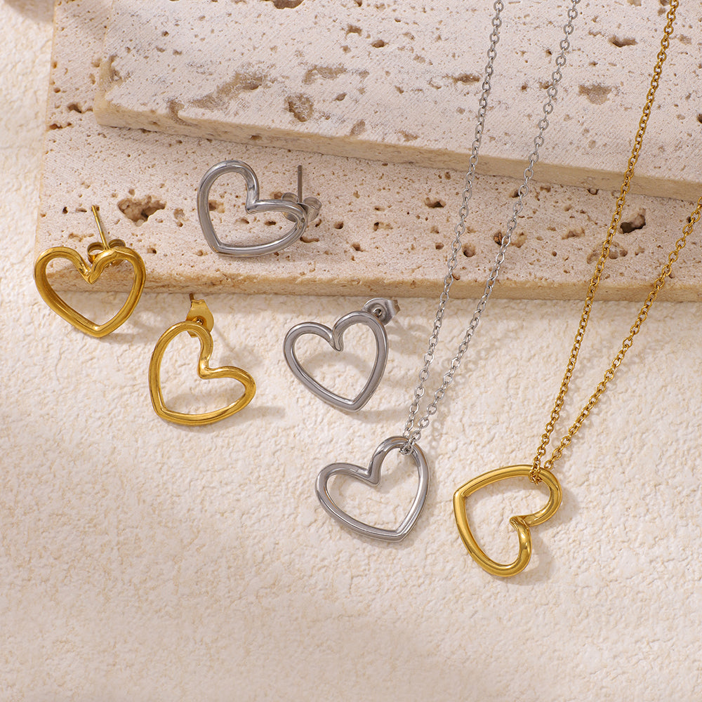 Stainless Steel Minimalist Hollow-out Heart-shaped Pendant Necklace
