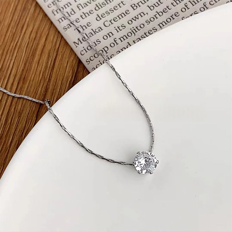 Claw Drill Pendant Necklace For Women