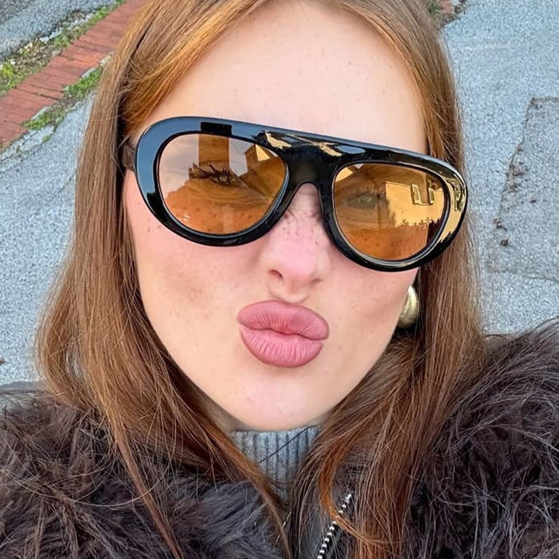 Small Frame Frog-style Sunglasses For Women