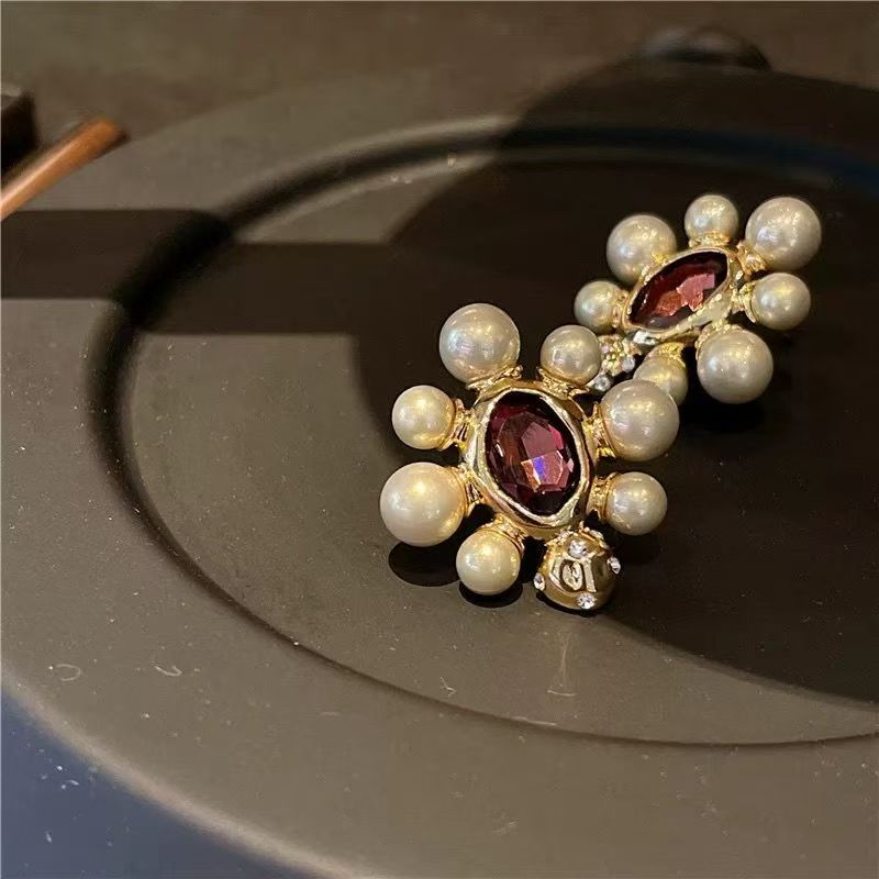 Vintage Retro Gold Elegant Earrings, Classic Pearl  Style Studs, Chic French All-Match Fashion Jewelry For Women