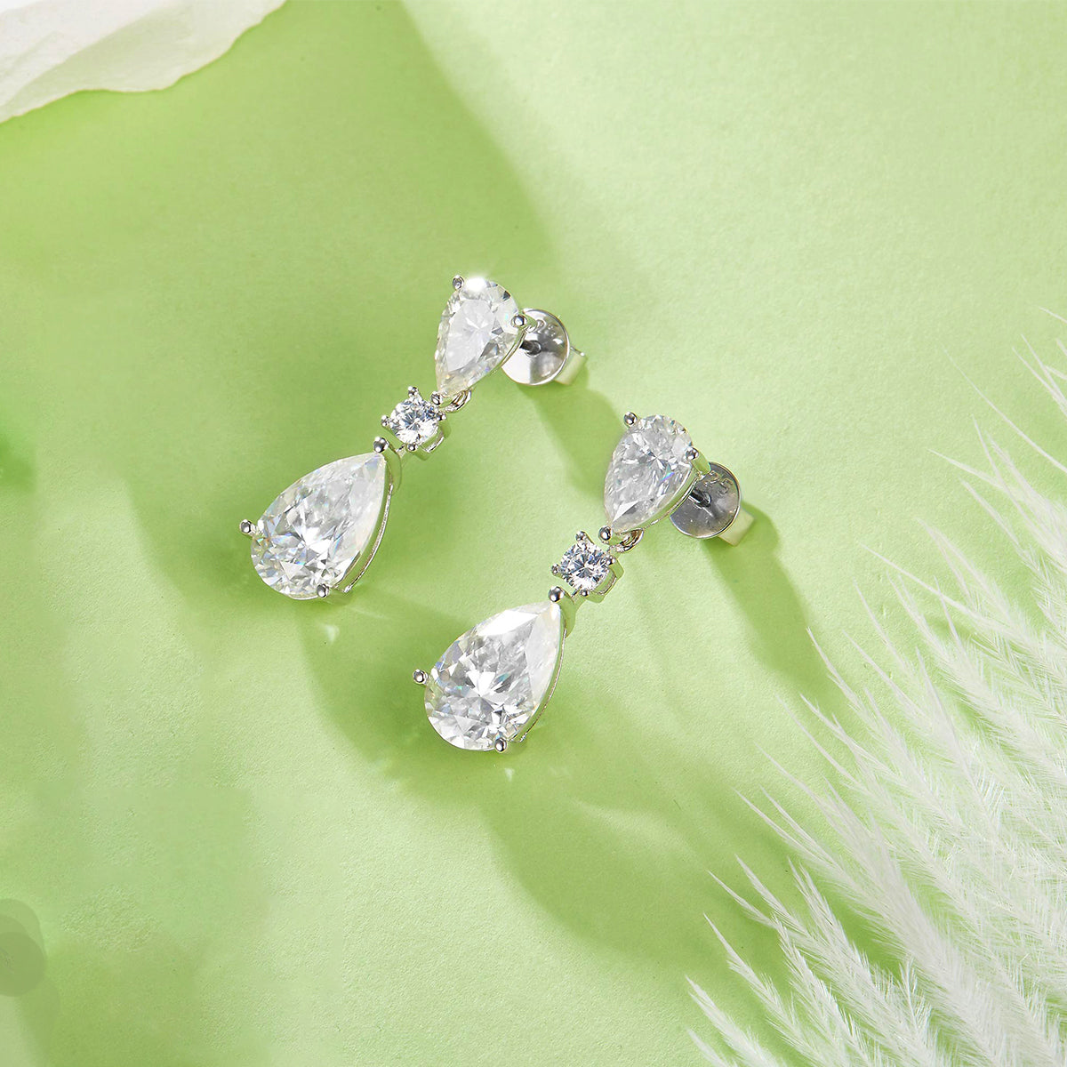 S925 Sterling Silver Pear Moissanite Drop Earrings, 10x7mm D-VVS1 Three-Stone Dangle, Platinum Plated 3.6g Fine Jewelry Gift Box