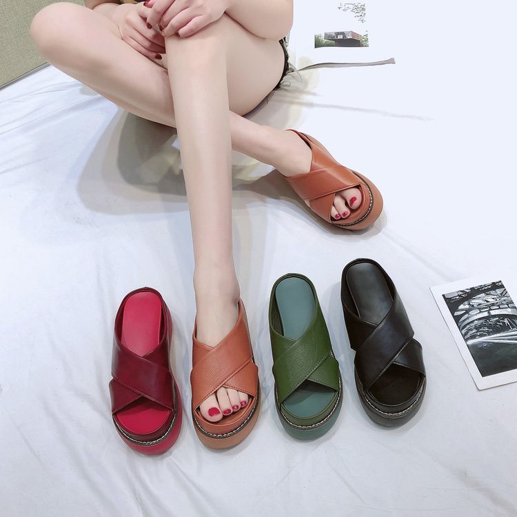 Solid-color Platform Cross-strap Retro Outdoor Sandals