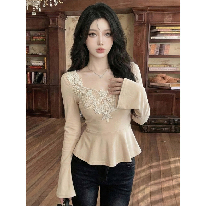 Stylish And Chic Design With Ruffled Hem And Flared Sleeves