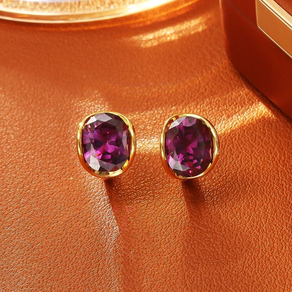 High-End Ultra Sparkling Zircon Crystal Huggie Earrings, Light Luxury Exquisite Fashion Elegant Earrings, Niche Designed Personalized Ear Jewelry For Women