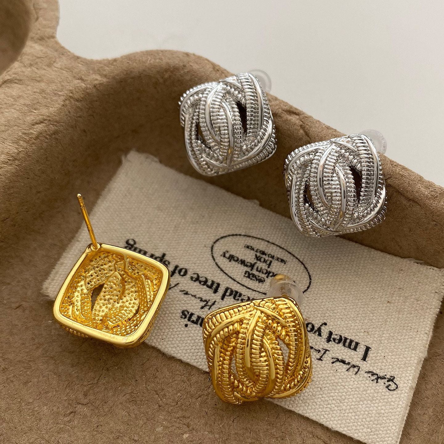 Vintage Woven Texture Square Gold Stud Earrings For Women, Irregular High-End Metallic Earrings, Niche Elegant Versatile Ear Jewelry
