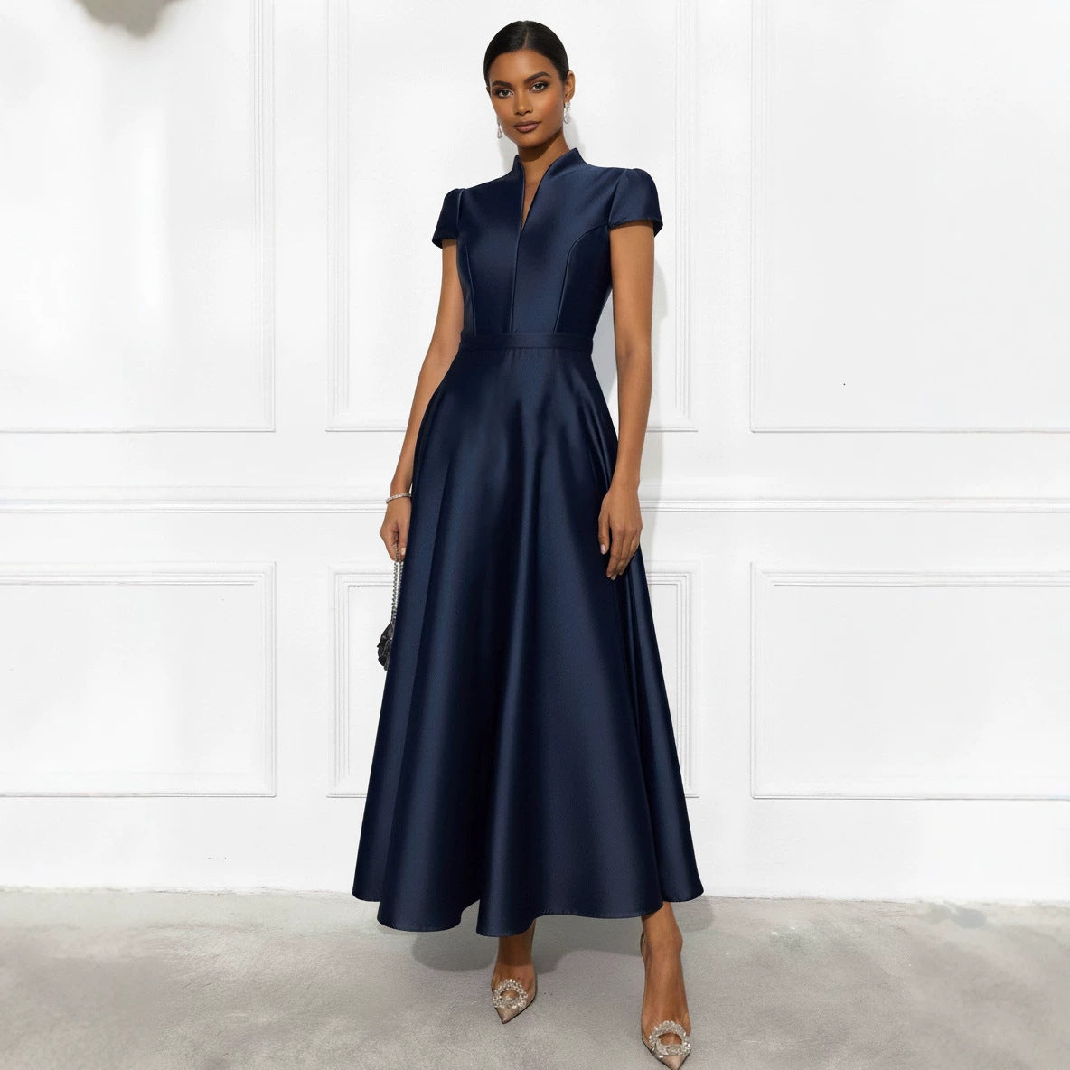 Solid-color Knitted Satin Short-sleeve Waist-cinching Swing Dress