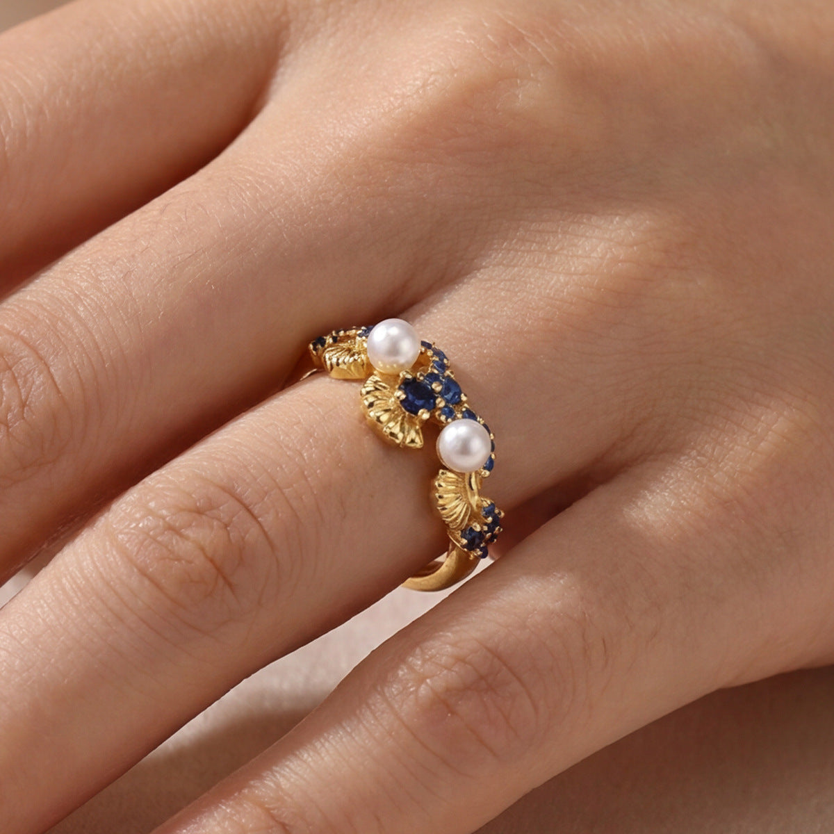 Diamond-encrusted Mother-of-pearl Shell Ring