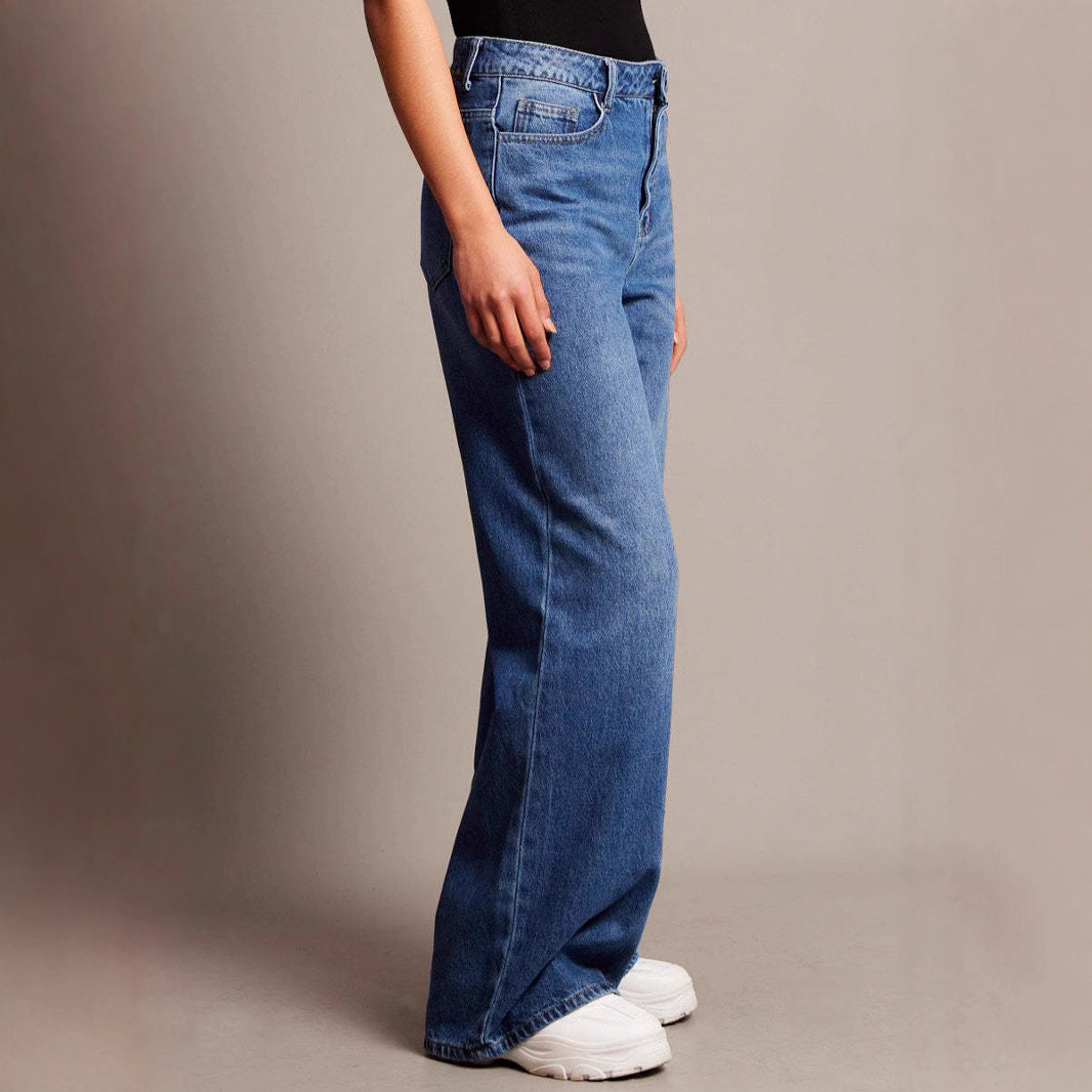 Retro Washed Loose-Fit Denim Jeans For Women