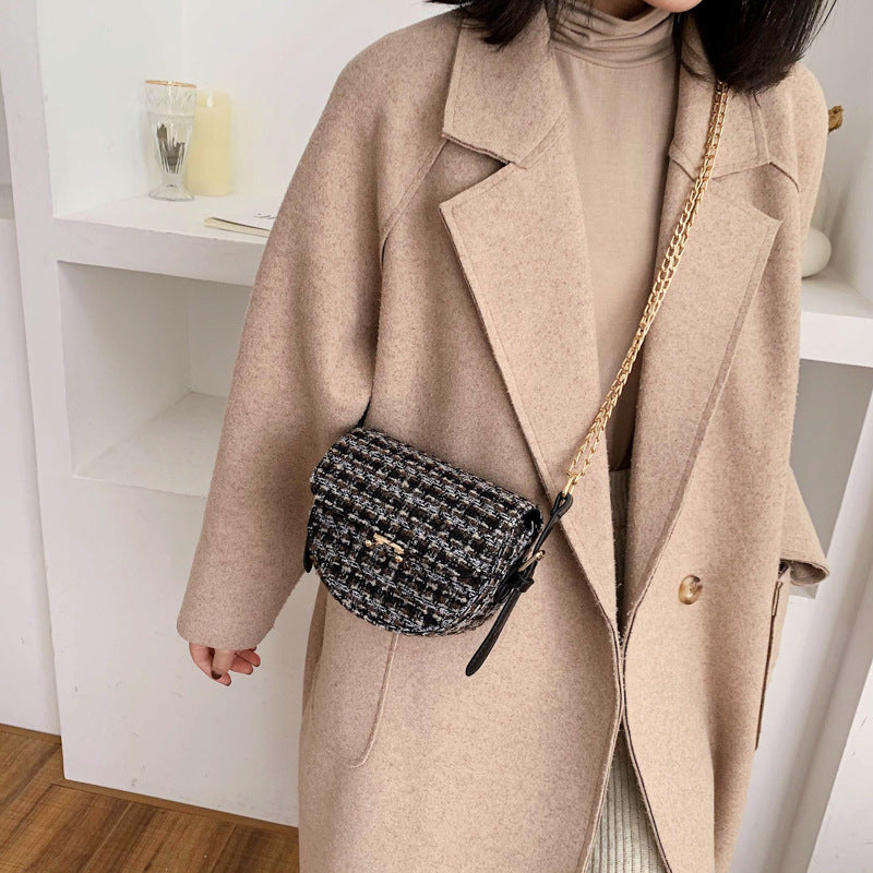 Checked shoulder bag