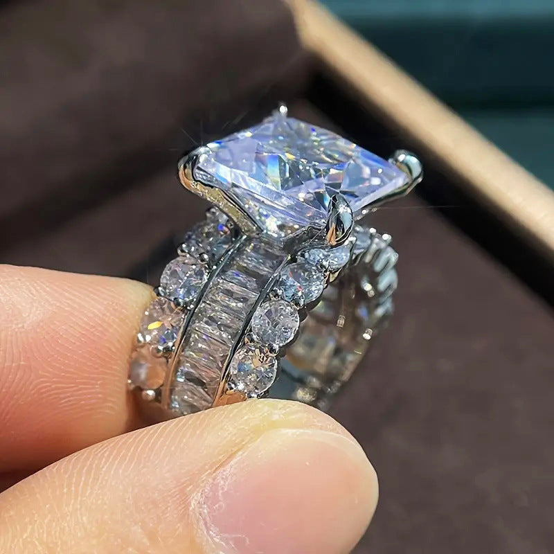 Affordable Luxury Style High-grade Ring