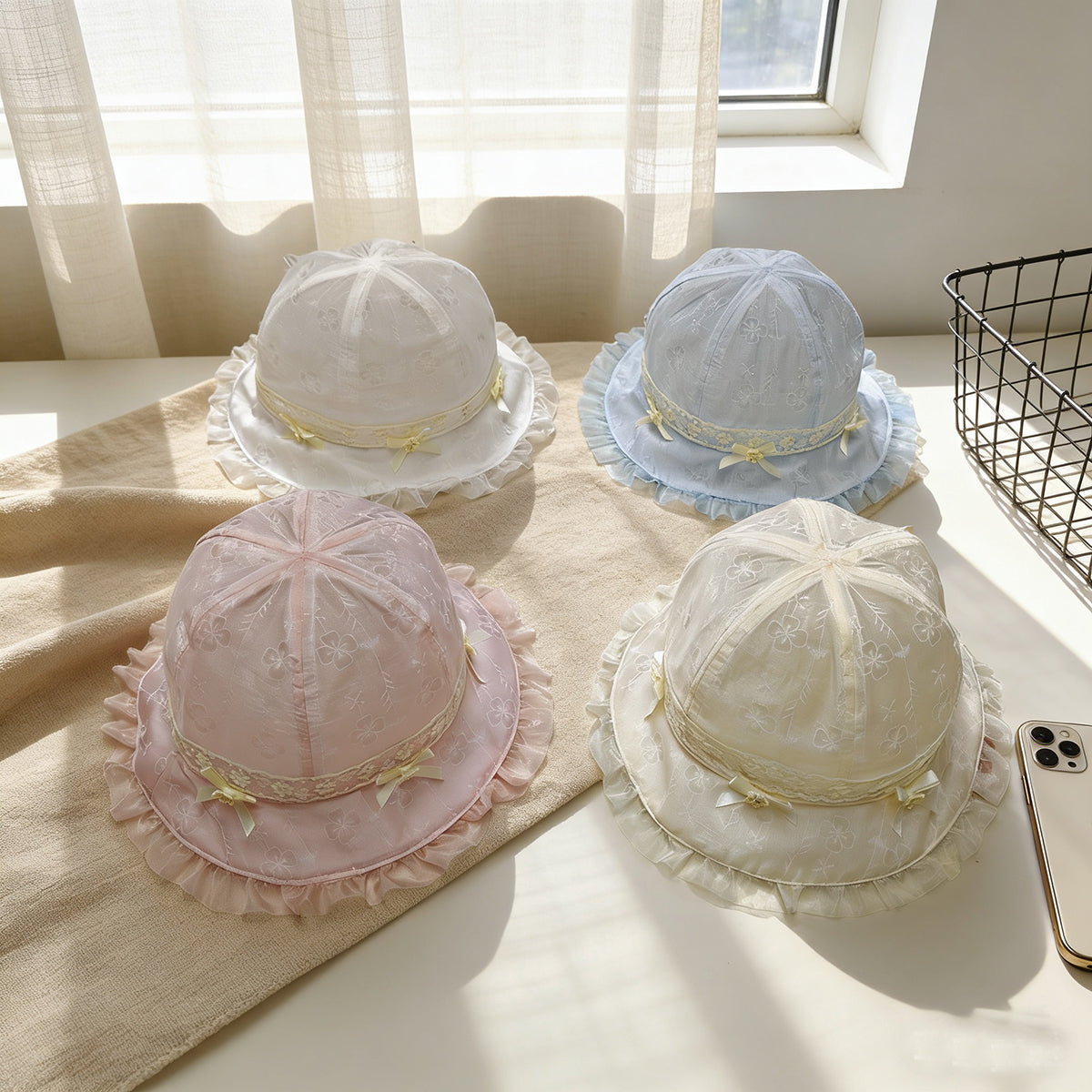 Children's Solid-color Lace-edged Bow-tie Flower-decorated Netting Hat With Light And Delicate, Sweet And Cute Appearance, Suitable For Outdoor Travel.