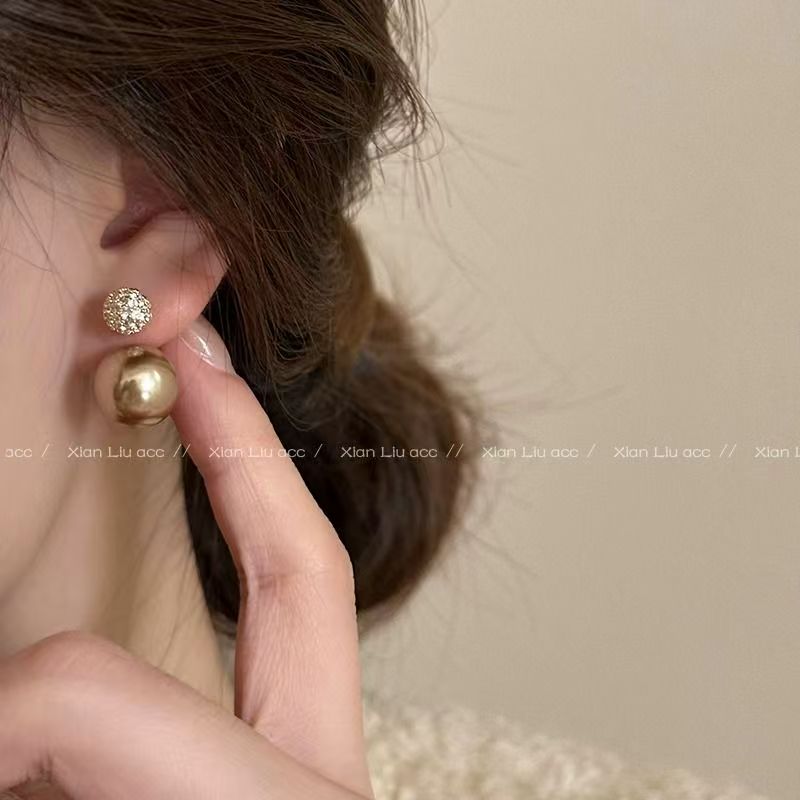 2026 New Hot Selling Champagne Beaded Earrings, Niche Designer High-End Stud Earrings, Elegant Temperament Versatile Women Ear Jewelry