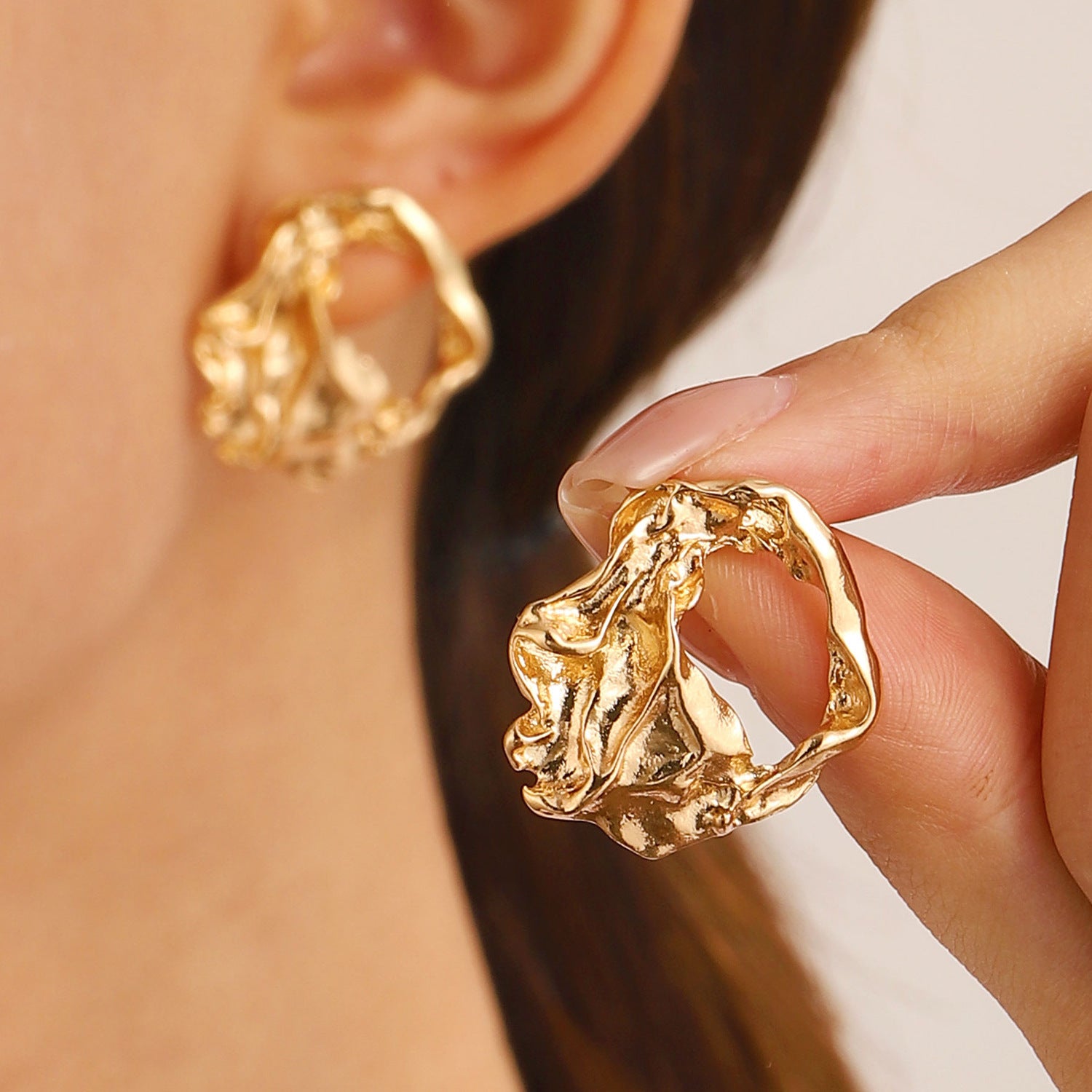 Avant-Garde Irregular Geometric Ear Jewelry, Retro Bold Lava Crinkled Metal Texture European American Trend Women Stud Earrings