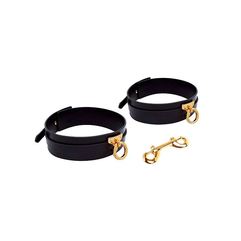 New High-end Cowhide Leg Ring Props