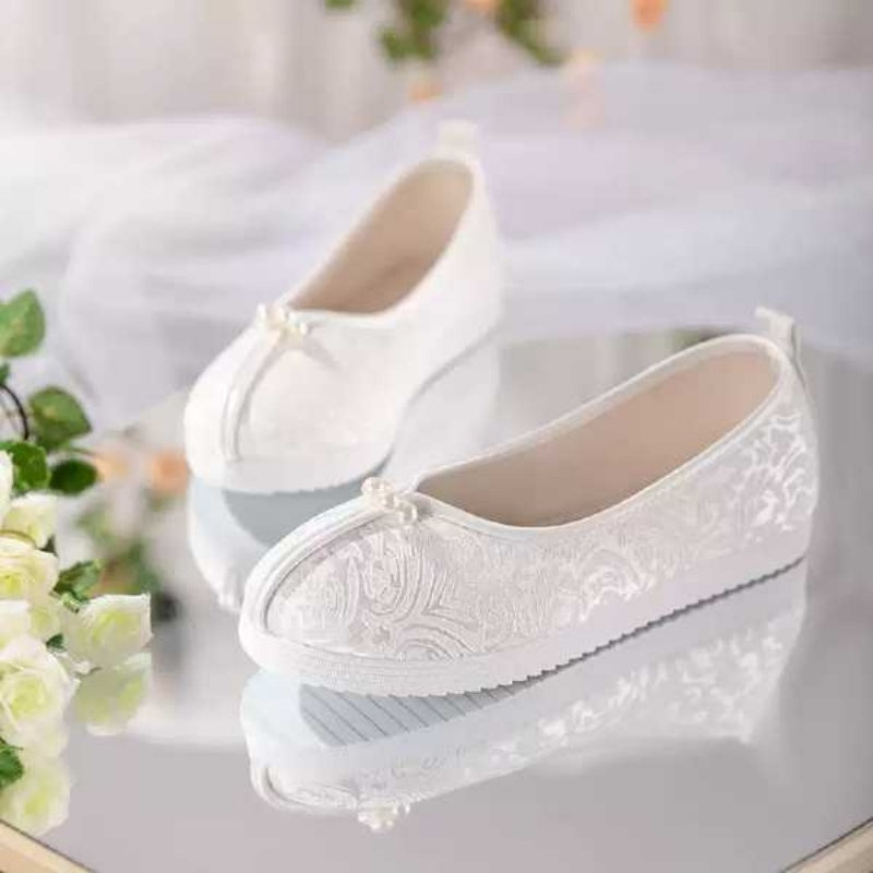 Jacquard Satin Flats - Vintage Embroidered Women S Shoes, Comfortable Soft Sole Slip-On Cloth Shoes For Spring & Summer Daily Commuting
