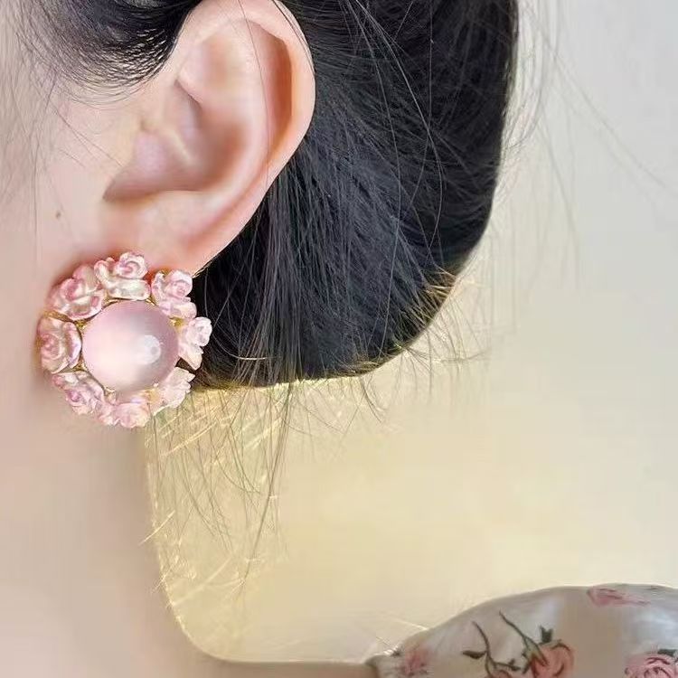 2026 New Floral Earrings Perfect For Spring, Light Luxury High-End Unique Design Stud Earrings For Women