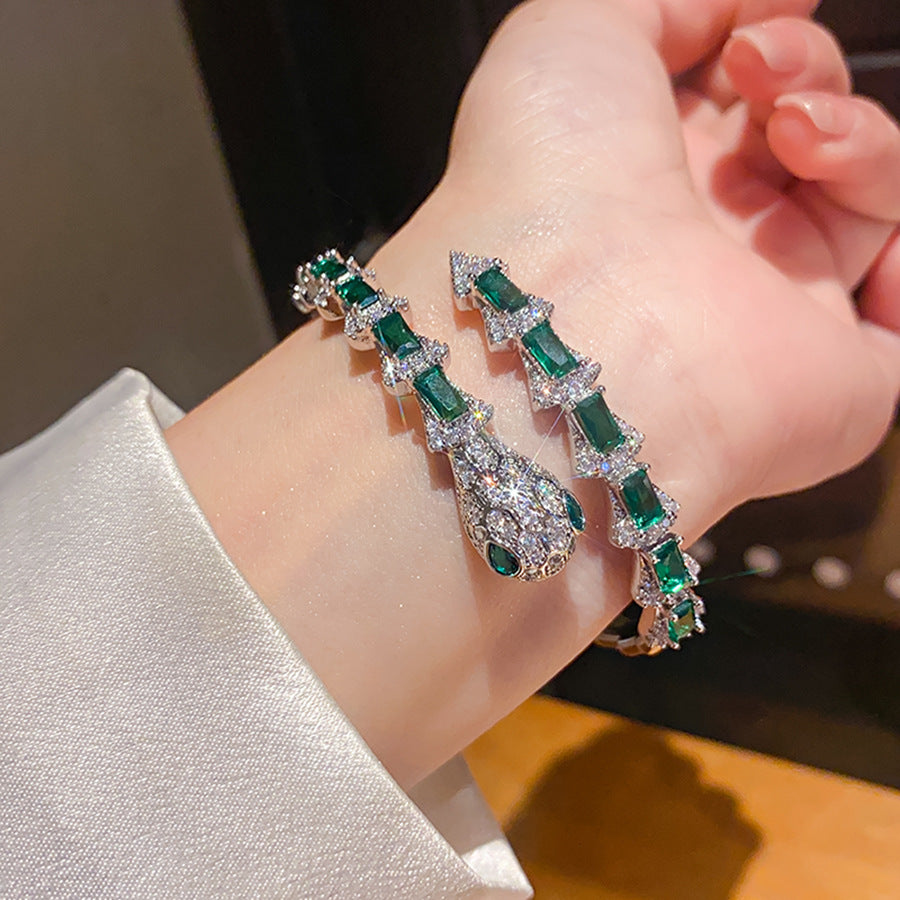 Premium Retro Court Rhinestone Zircon Bangle Bracelet, French Elegant Style High-End Luxury Texture Fashion All-Match Women Handwear