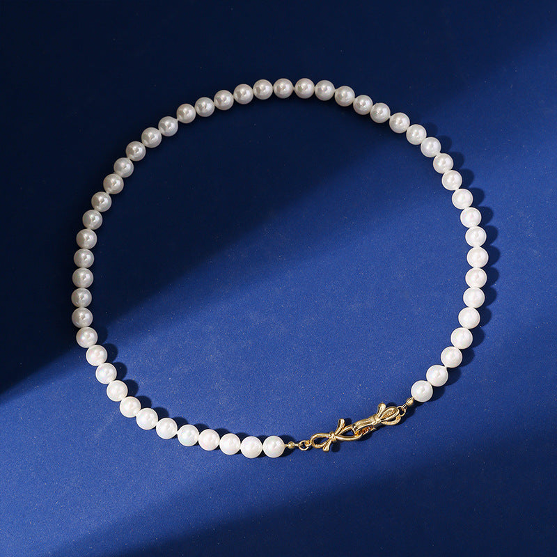 Chic Clavicle Necklace With A High-end Design And A Touch Of Affordable Luxuryperfect As A Sweater Chain