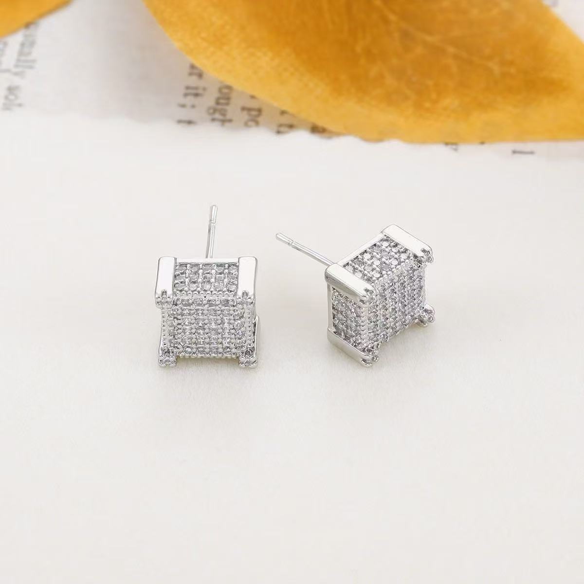 2026 Autumn European & American Bestselling Square Stud Earrings For Men, Micro Paved Full Zircon Hip Hop Street Trend Popular Ear Jewelry