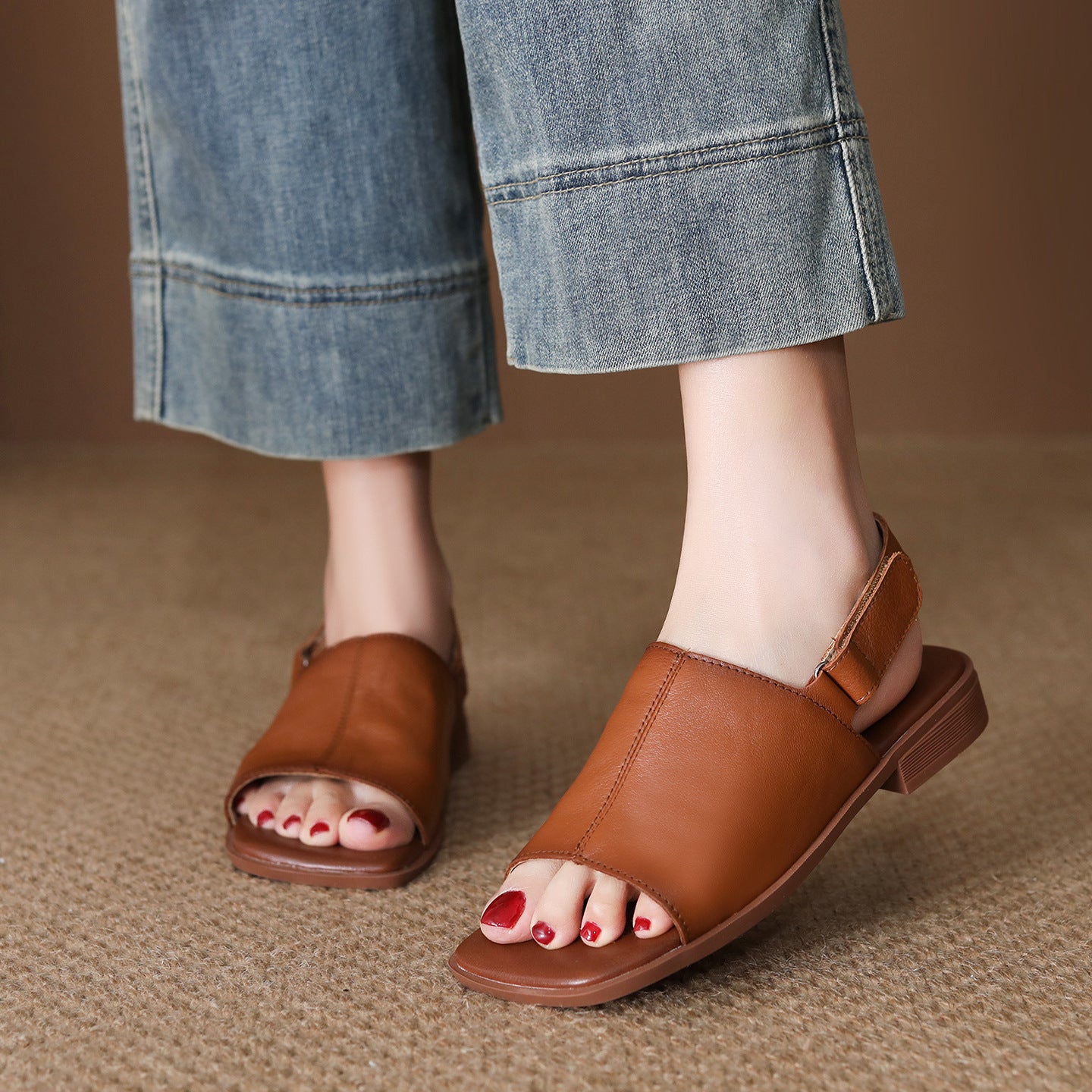 First-layer Cowhide Peep-toe Sandals