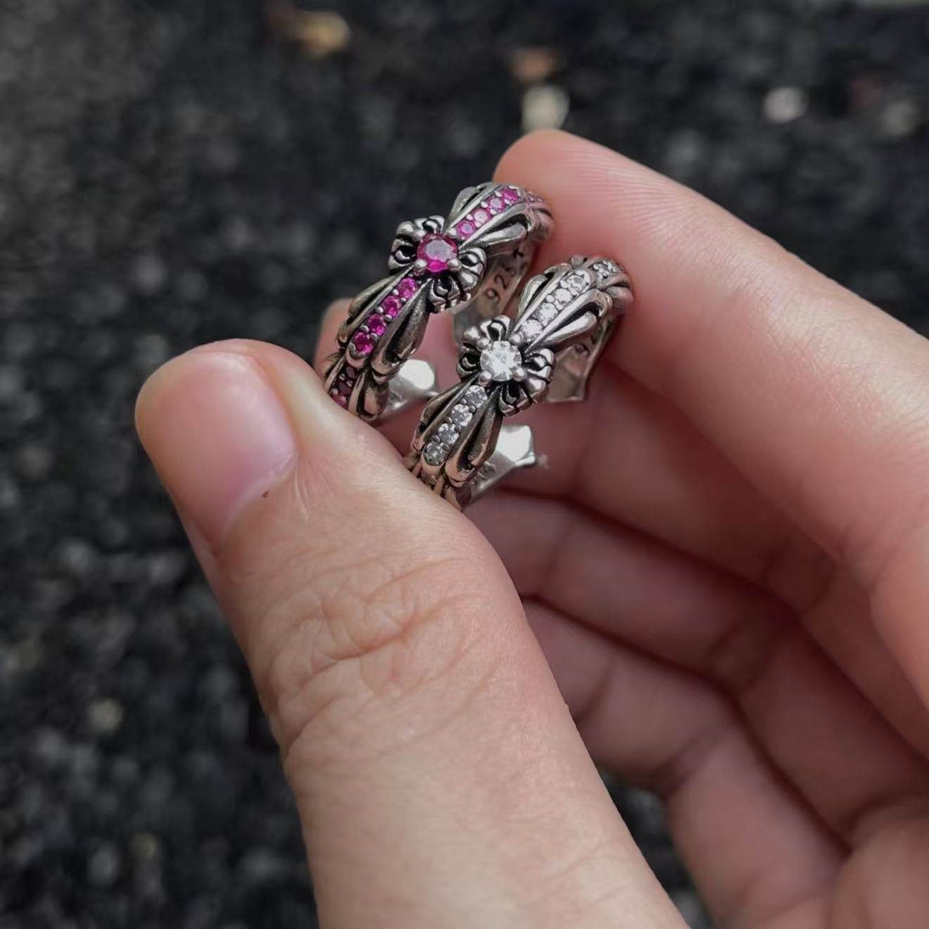 Neon Iris Flower Ring Vintage Style