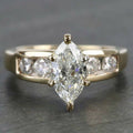 Exquisite Marquise-cut Zircon Womens Ring
