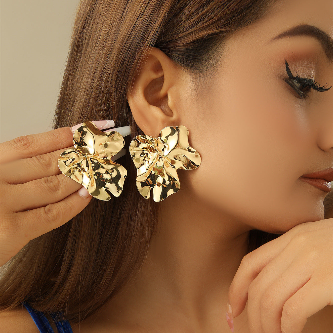 European Retro Geometric Petal Metal Earrings, Innovative Foldable Polished Surface Fashion Unique Design Women Daily Ear Ornaments