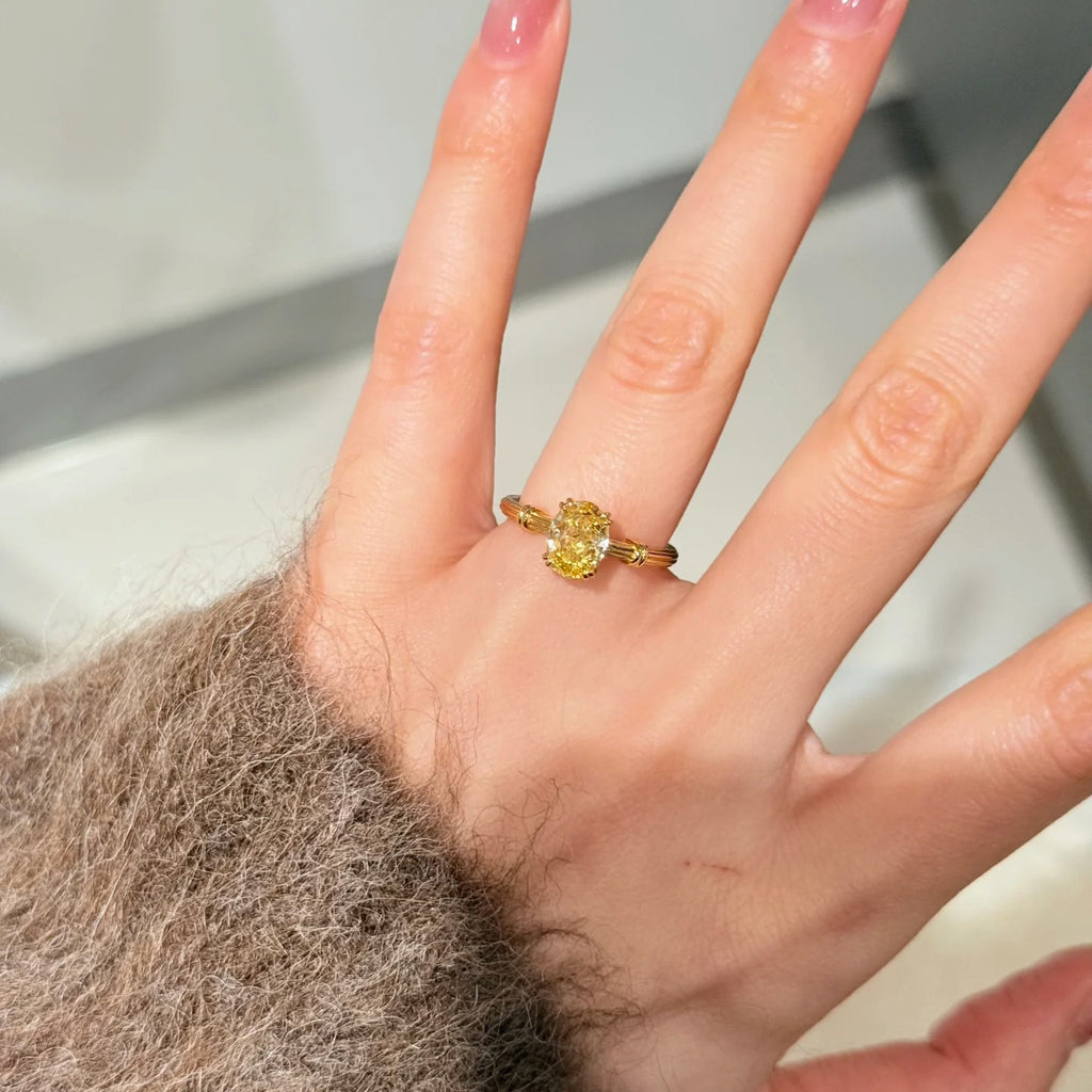 Fashion Knot Design Brilliant Ice Flower Cut Pigeon Egg Yellow Diamond Ring, Ins Style Exquisite Luxury Adjustable Open Ring For Women