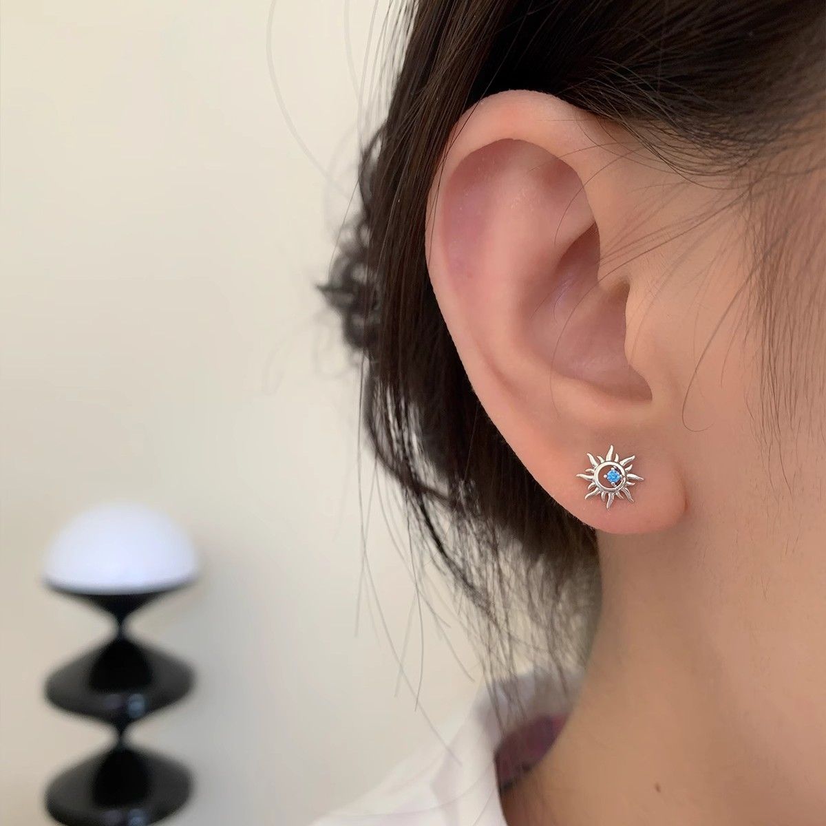 Sun Stud Earrings With S925 Silver Needle, Minimal Trendy Zircon Earrings For Men & Women, Popular Hypoallergenic Ear Jewelry