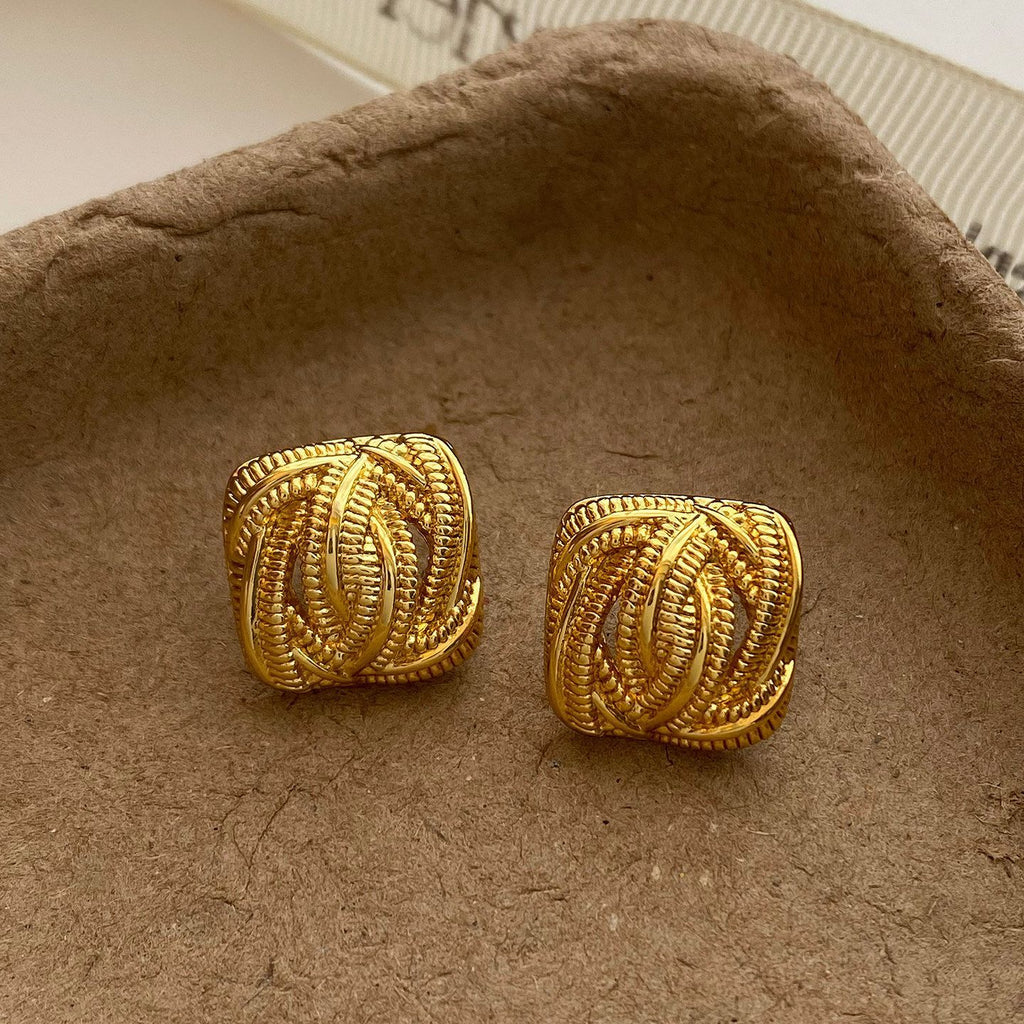 Vintage Woven Texture Square Gold Stud Earrings For Women, Irregular High-End Metallic Earrings, Niche Elegant Versatile Ear Jewelry