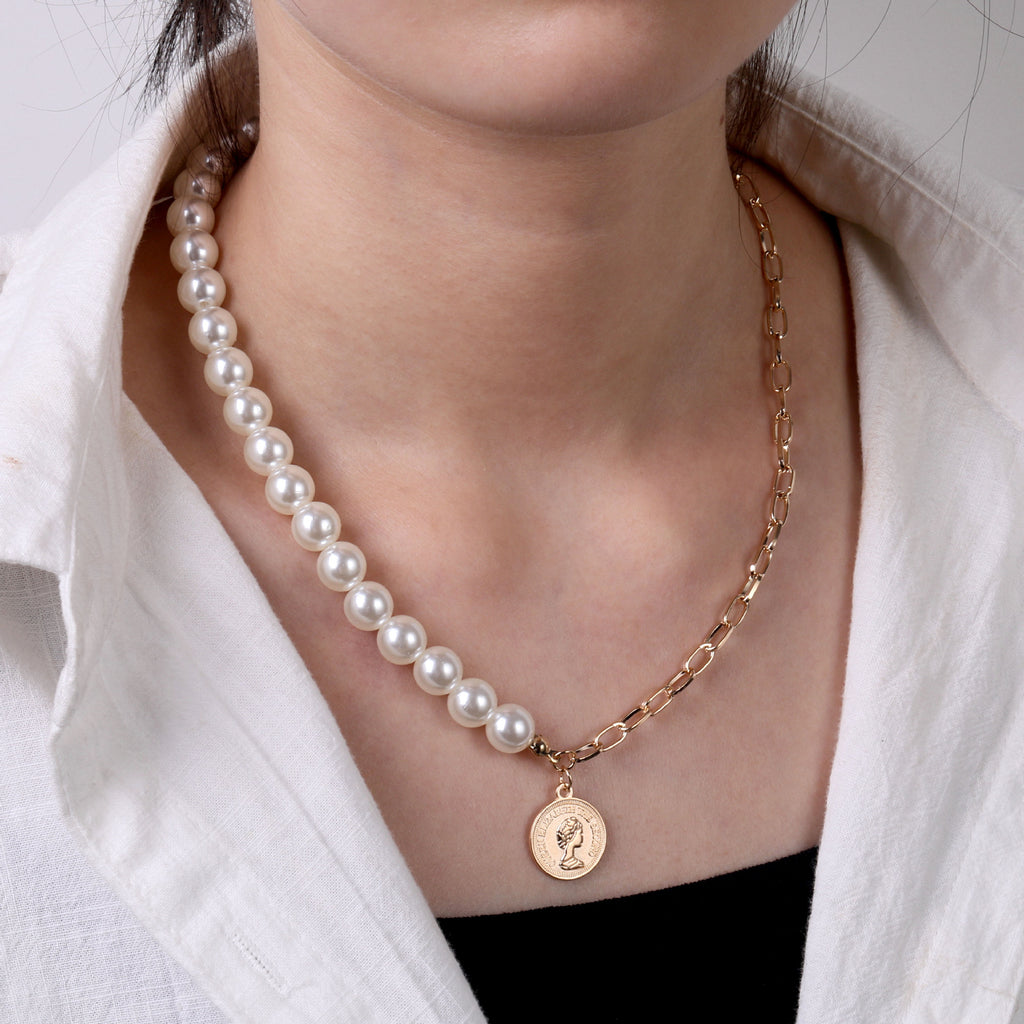 OT Deduction Heart-shaped Patchwork Necklace