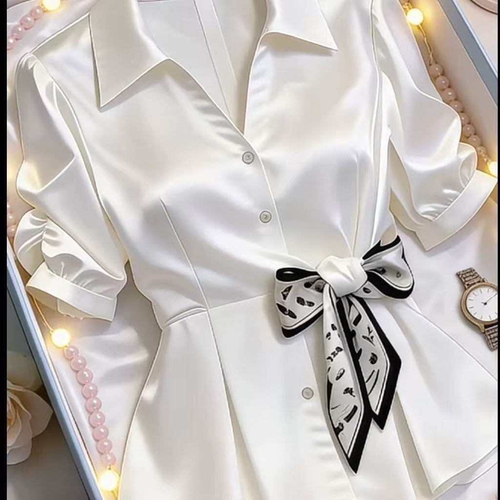Waist-cinching Figure-flattering Shirt With A High-fashion Vibe