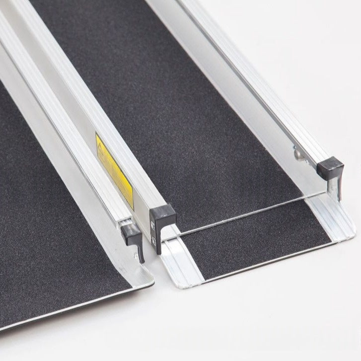 Retractable Wheelchair-accessible Ramp