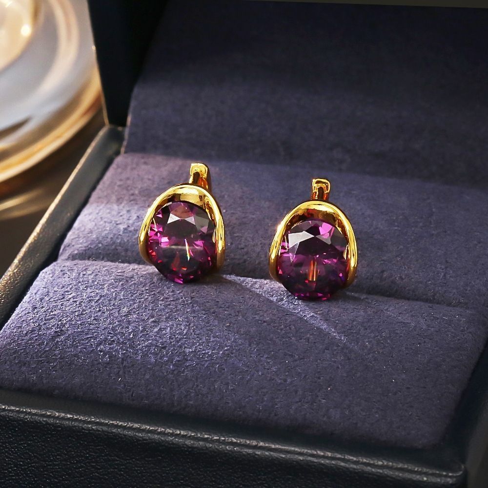 High-End Ultra Sparkling Zircon Crystal Huggie Earrings, Light Luxury Exquisite Fashion Elegant Earrings, Niche Designed Personalized Ear Jewelry For Women