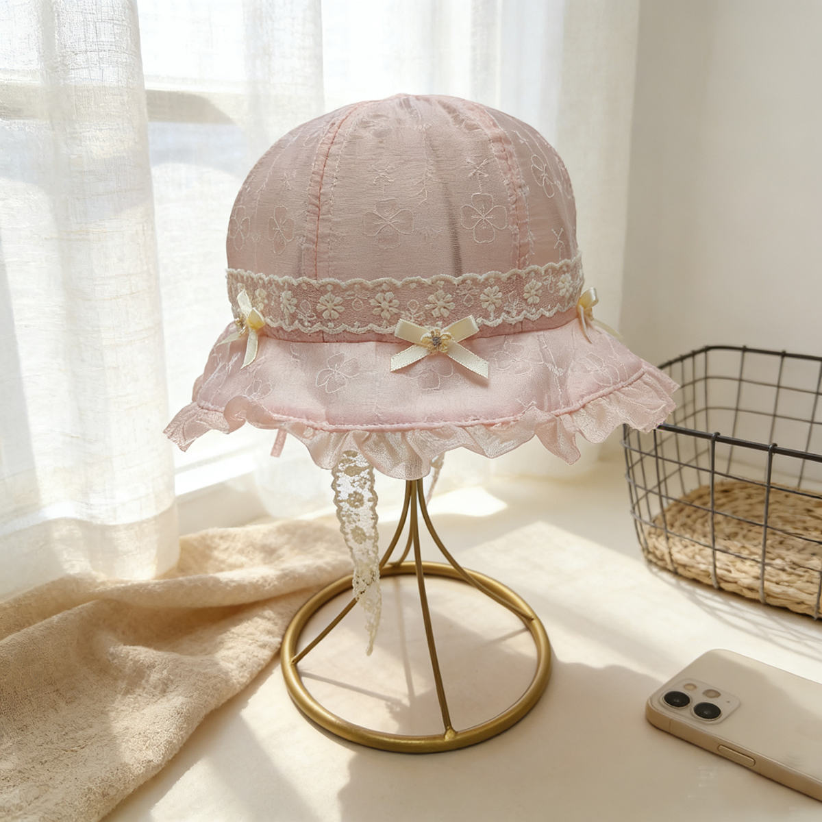 Children's Solid-color Lace-edged Bow-tie Flower-decorated Netting Hat With Light And Delicate, Sweet And Cute Appearance, Suitable For Outdoor Travel.