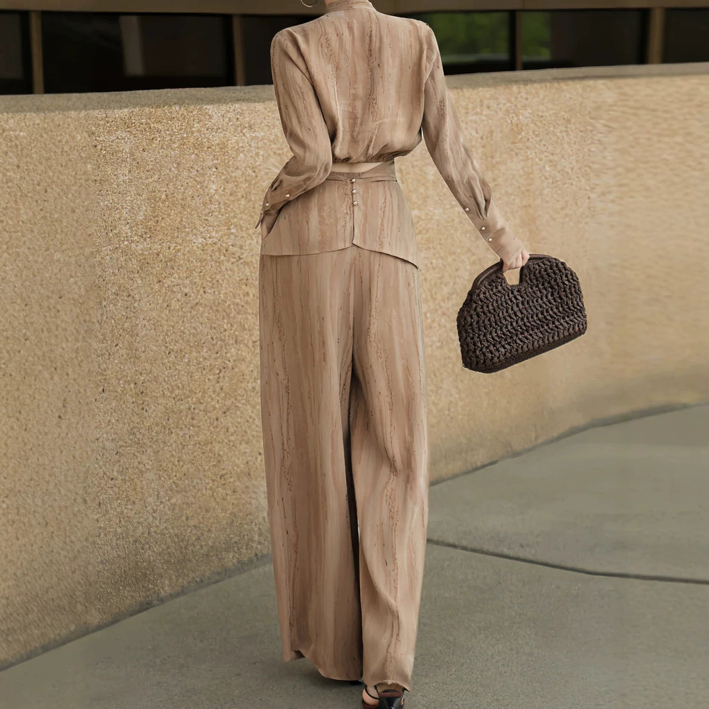 Womens Fashionable Slim-Fit V-Neck Top And Waist-Cinching Wide-Leg Pants Set