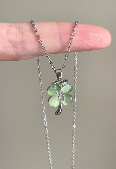 Vintage Lucky Clover Dew Necklace