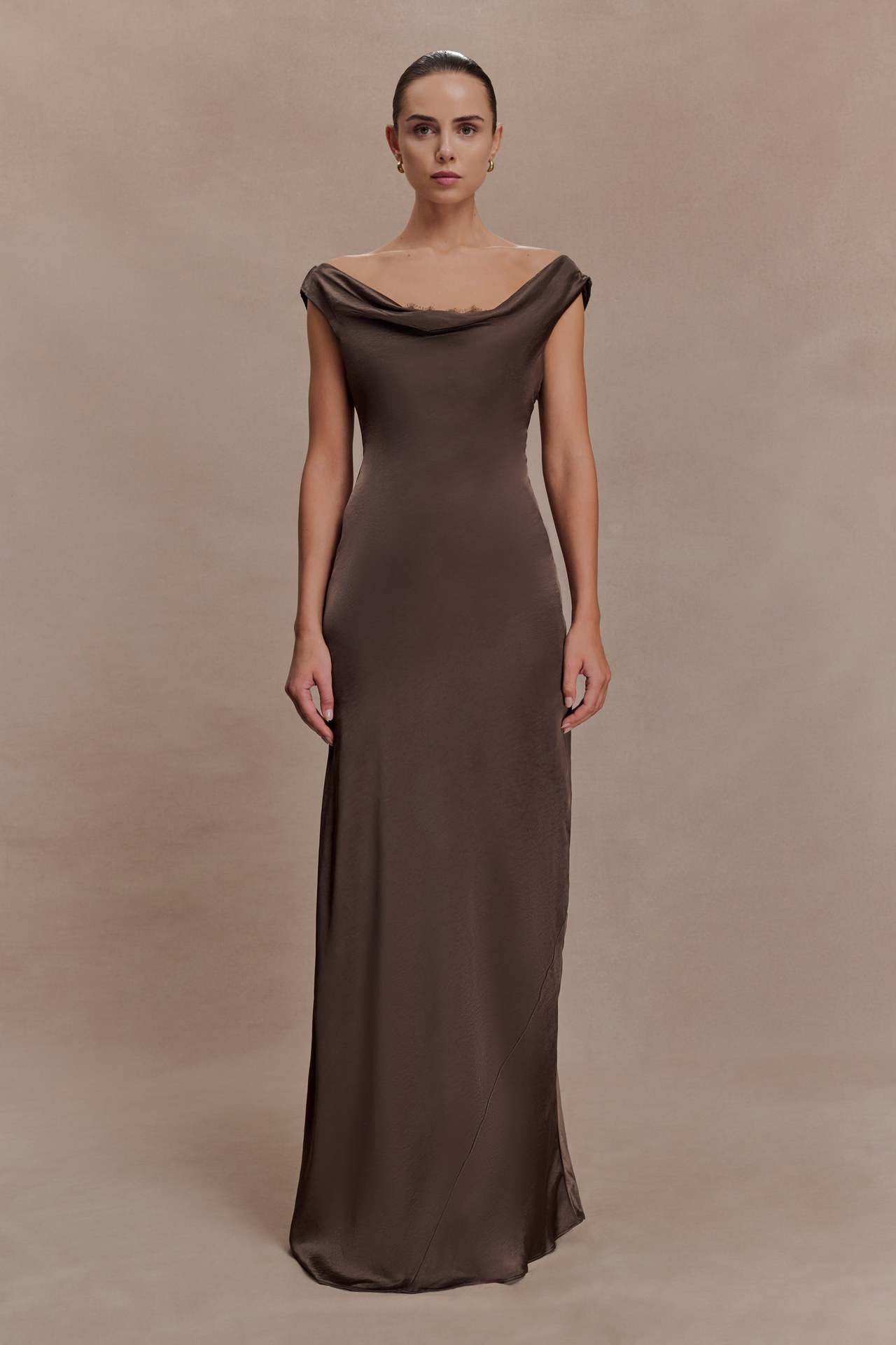 Elegant Lace Evening Dress With A Boat Neckline