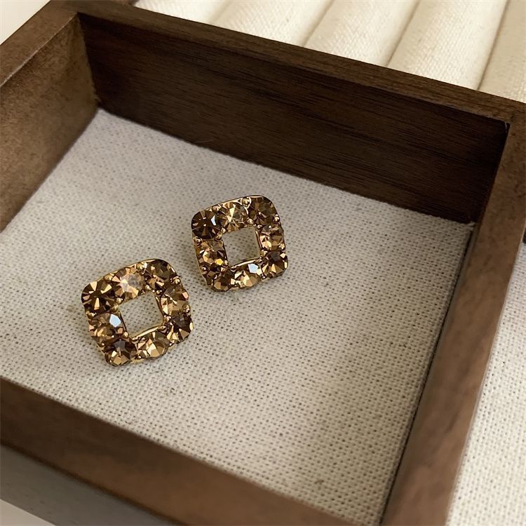 Spring Summer Vintage High-End Tea Color Zircon Earrings, Stylish Maillard Caramel Tone Designer Ear Jewelry