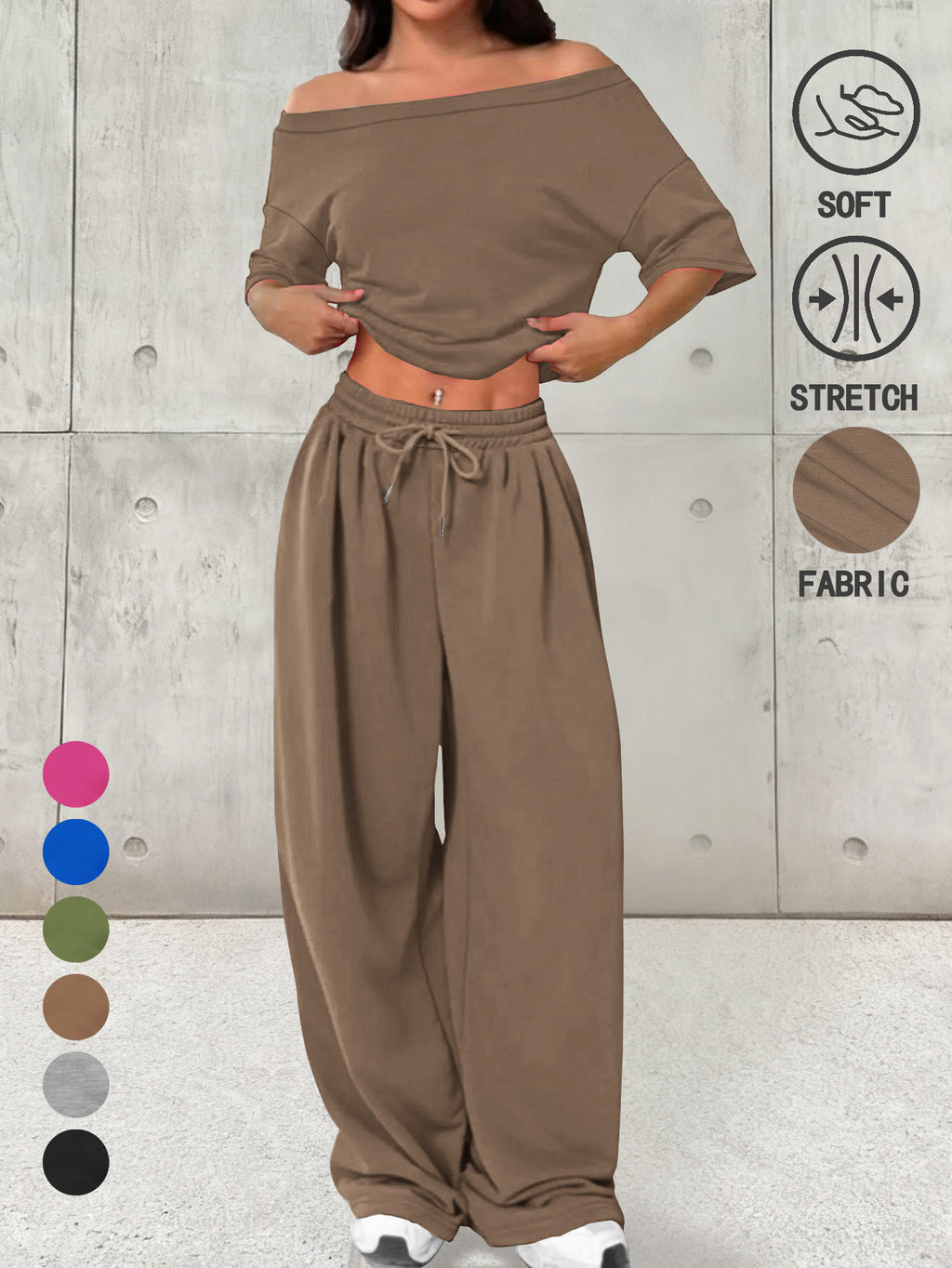 Womens Casual Set With A Crew Neck