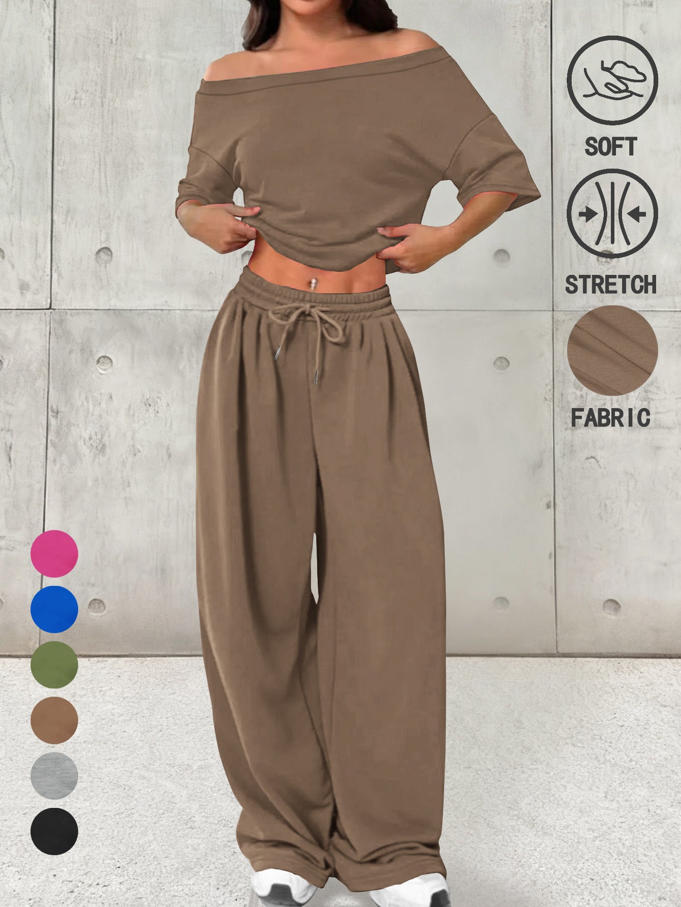 Womens Casual Set With A Crew Neck