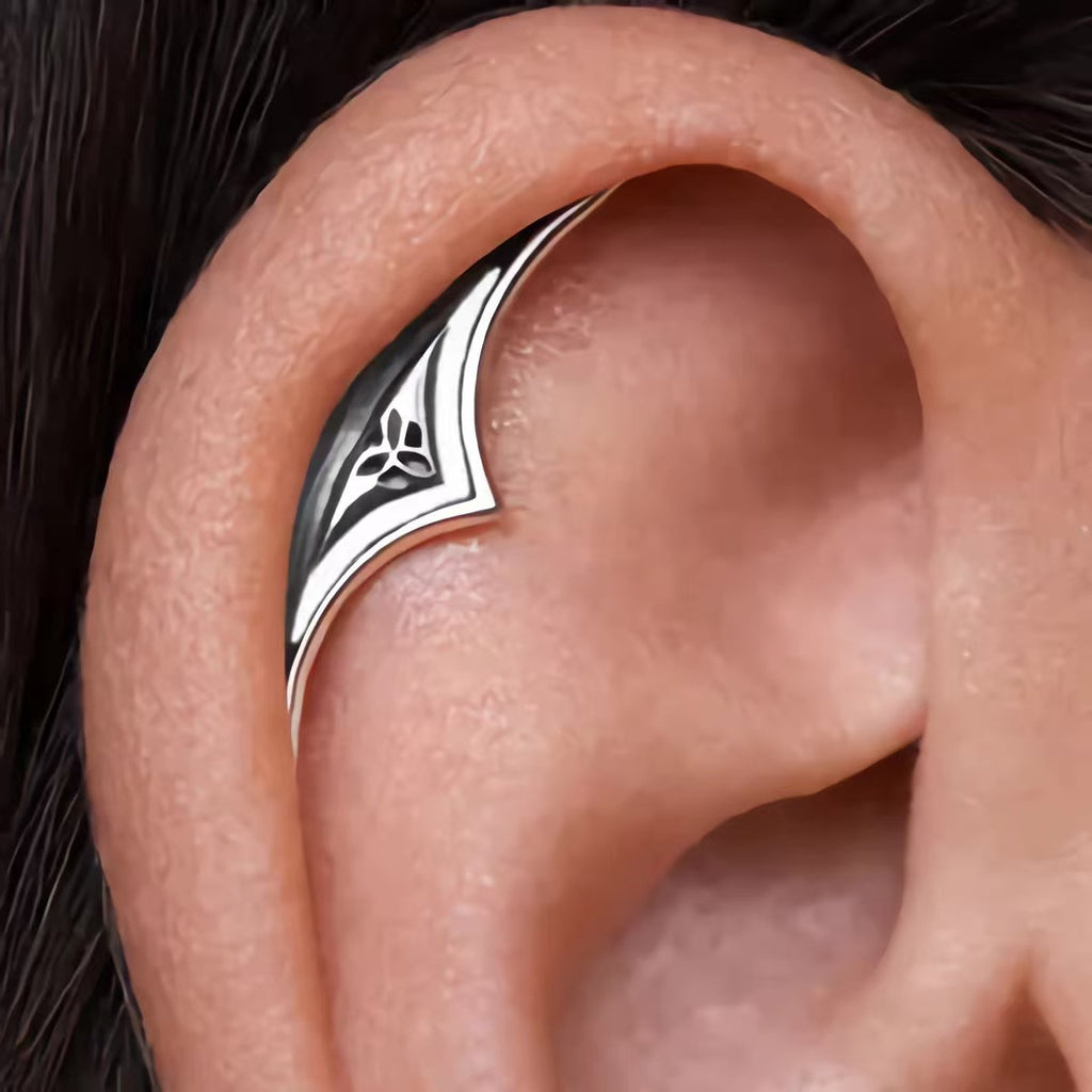 Halloween Horror Gothic Geometric Hollow-out Crescent-shaped Helix Stud