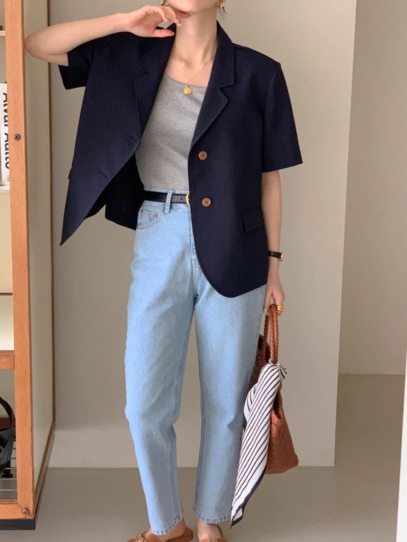 Single-breasted Two-button Relaxed-fit Versatile Casual Short-sleeve Blazer