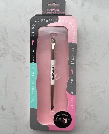 Double-ended Eyeshadow & Angled Eyebrow Brush Combo