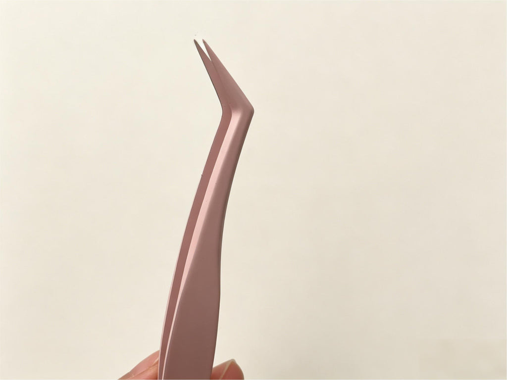 Non-Sticky Lash Tweezers